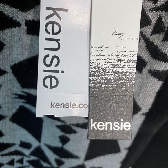 Kensie Black,Gray Print Block Asymmetrical Sweater - Picture 5 of 6